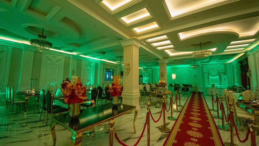 THE DREAMS HOTEL
