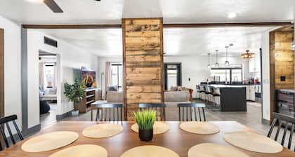 Home in the Heart of Glendale
