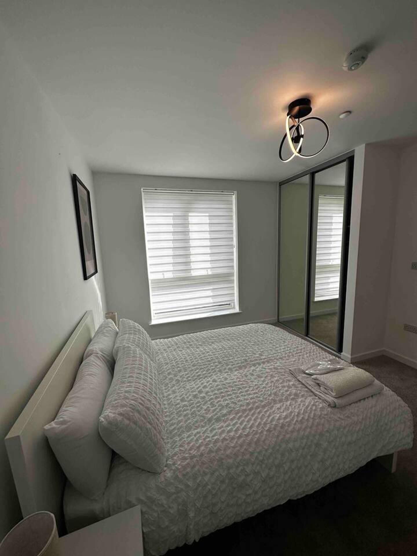 Apartment, 2 Queen Beds | 2 bedrooms, iron/ironing board, free WiFi, bed sheets