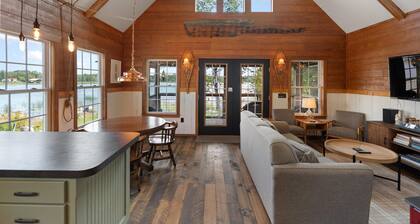 Home ON Lake Huron~Close to Mackinac Isl~ATV Trail