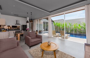 Villa | Living area