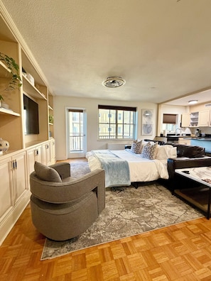 1 bedroom, desk, iron/ironing board, free WiFi