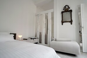 1 chambre, fer et planche à repasser, Wi-Fi gratuit, draps fournis