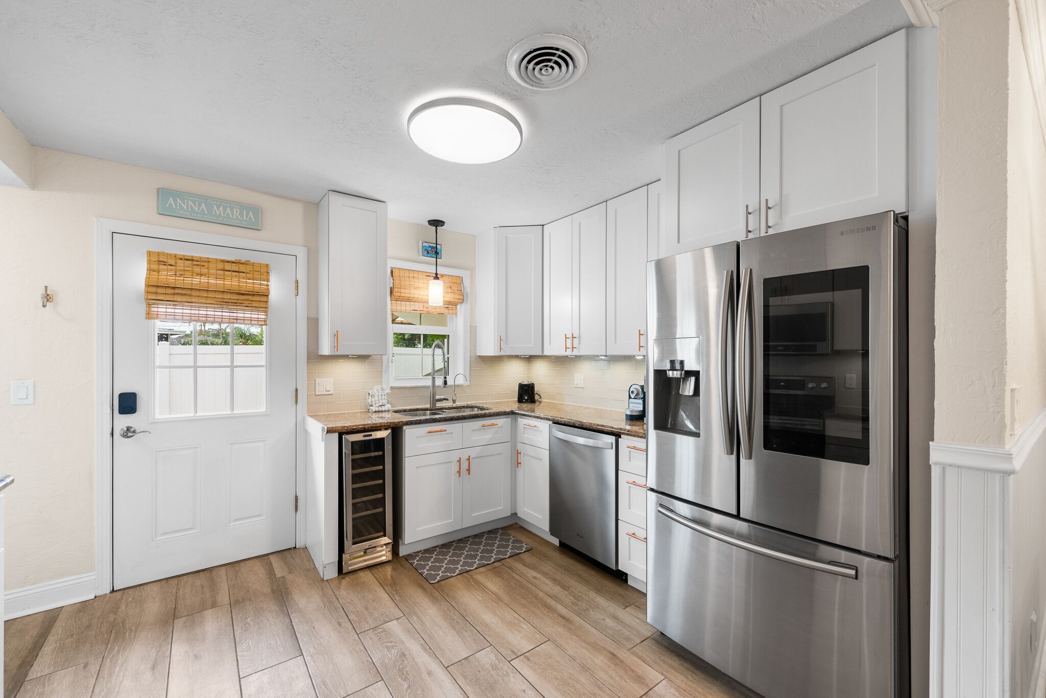 雪櫃、微波爐、焗爐、爐具