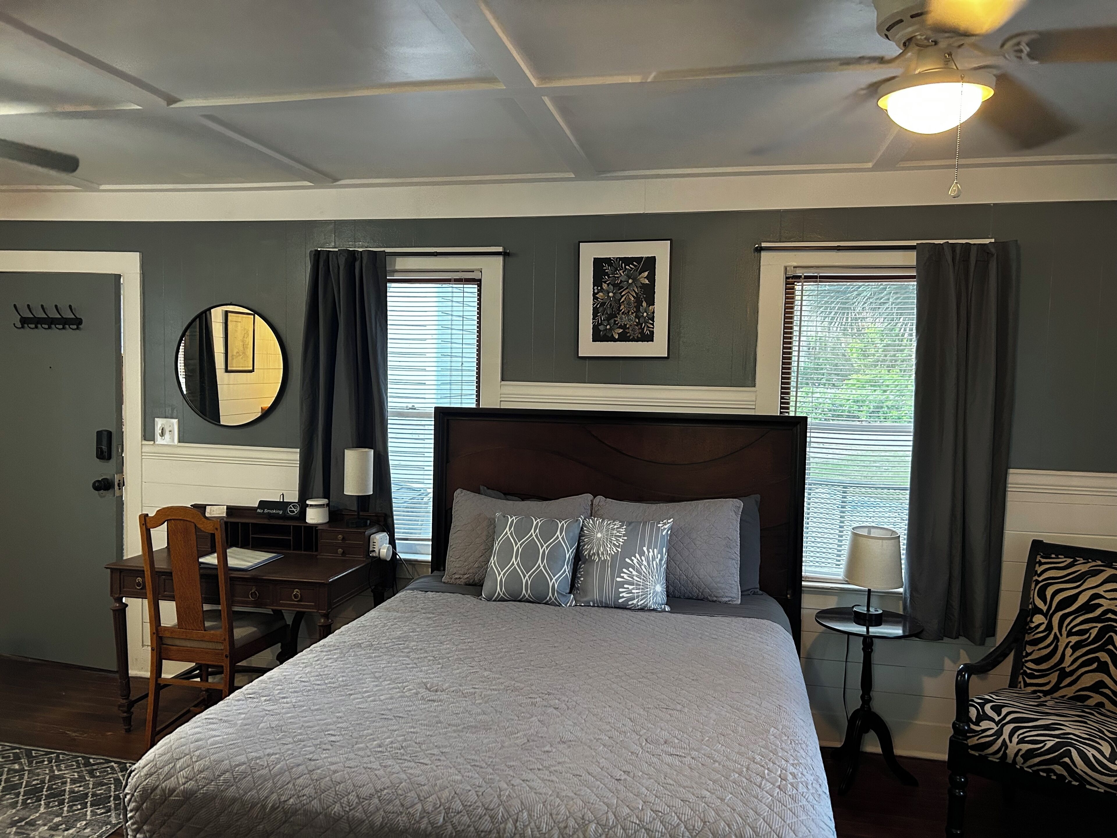 1 slaapkamer, een bureau, een strijkplank/strijkijzer, gratis wifi