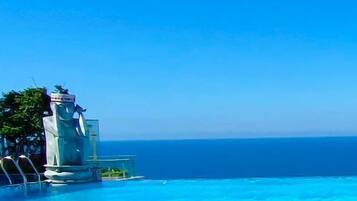 Piscina externa