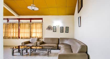 OYO 92505 Asta Guesthouse