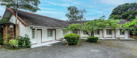 Fachada de la propiedad