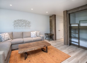 Condo, 1 habitación | Área de sala de estar