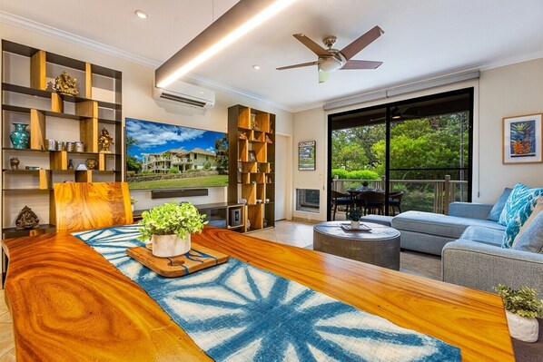 Leilighet, 1 soverom | Oppholdsområde | TV