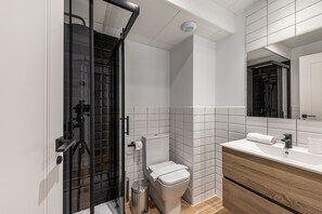 Dusch, hÄrtork och handdukar
