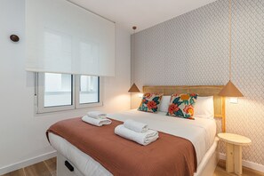 1 chambre, fer et planche Ă repasser, Wi-Fi gratuit, draps fournis