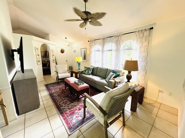 スマートテレビ、書庫