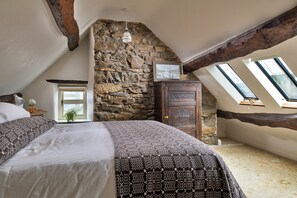 3 chambres, Wi-Fi gratuit, draps fournis
