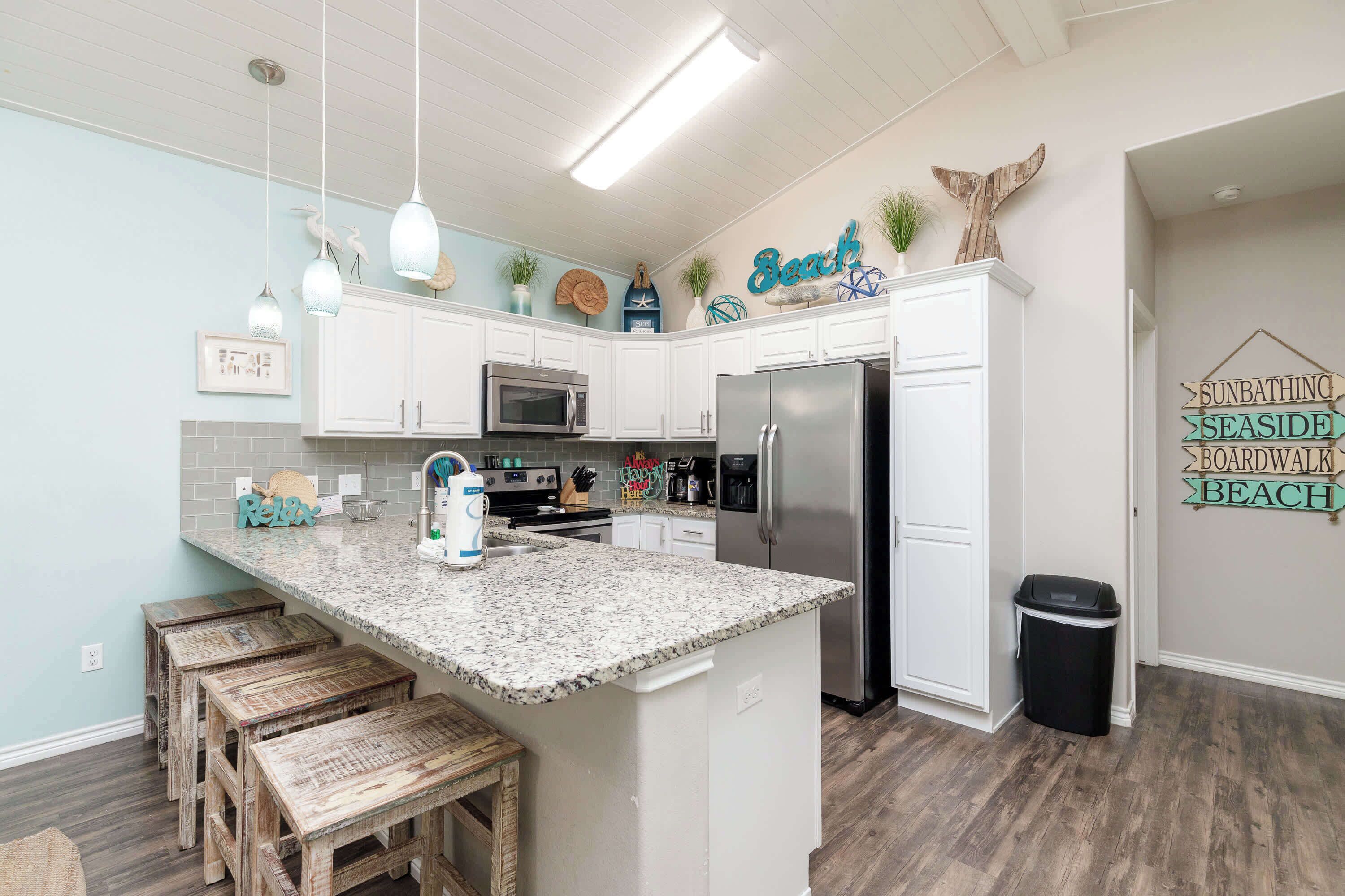 Townhome, Multiple Beds, Patio (Endless Happy Hour) | Private kitchen | Fridge, microwave, oven, stovetop