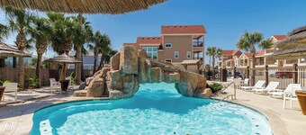 Fun 4 Bedroom Resort Pool Sleeps 12