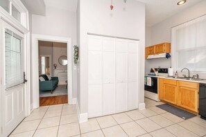 Lejlighed - 1 queensize-seng - balkon | Interiør