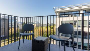 Studio, Balcony | Balcony