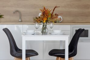 Micro-ondes, lave-vaisselle