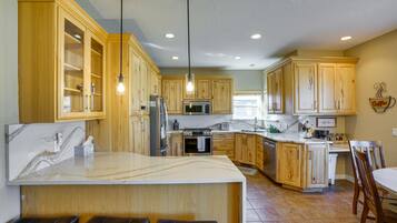 Ferienhaus (5 Bedrooms) | Eigene Küche | Mikrowelle, Ofen, Herdplatte, Geschirrspüler