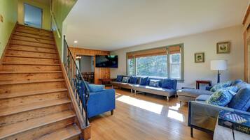 Cottage (3 Bedrooms) | Interior