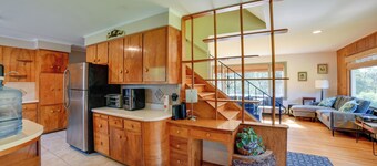 Rustic Bainbridge Retreat w/ Spacious Yard!