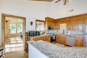 獨棟房屋 (3 Bedrooms) | 私人廚房 | 微波爐、烤箱、爐台、洗碗機