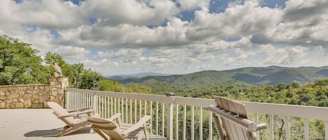 House (3 Bedrooms) | Front of property