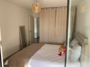 1 quarto, Wi-Fi, roupa de cama