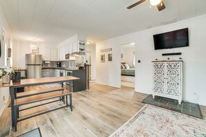Cottage (3 Bedrooms) | Interior
