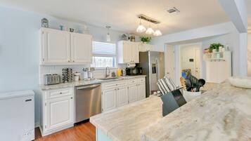 Villa (5 Bedrooms) | Interior