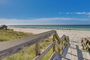 Interior - Destin Villa w/ Patio ~ 2 Mi to Miramar Beach! (Miramar Beach)