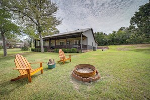 House (3 Bedrooms) | Front of property
