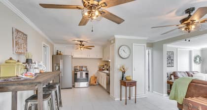 Oklahoma Home Near Lake w/ Patio, Grill & Chiminea