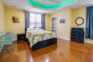 House (6 Bedrooms) - Inviting Connellsville Getaway w/ Deck! (Connellsville)