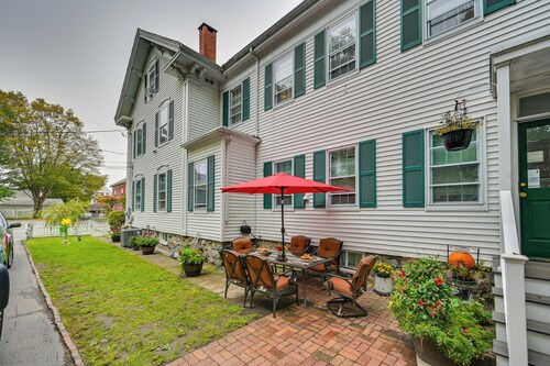 5 Mi to Salem: Furnished Patio at Danvers Studio!