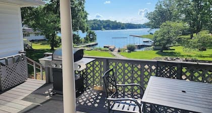 Large Lake front, split level home. Sleeps 18, fully remodeled & coffee bar.
