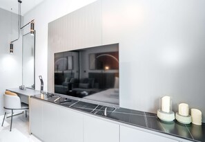 1 bedroom, free WiFi - Elegant Studio Canal View Top Facilities (Dubai)