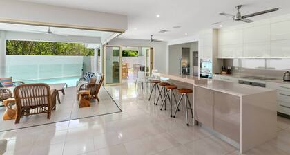 Harbour Drive Luxury in Bluewater Estate