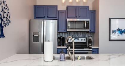 Heart of Mainstrasse Suites