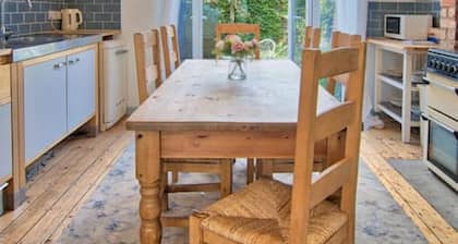 Victorian Villa close to Liverpool City Centre