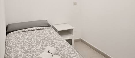 4 chambres, fer et planche Ă repasser, accĂšs au Wi-Fi (inclus)