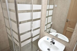 Badewanne, Haartrockner