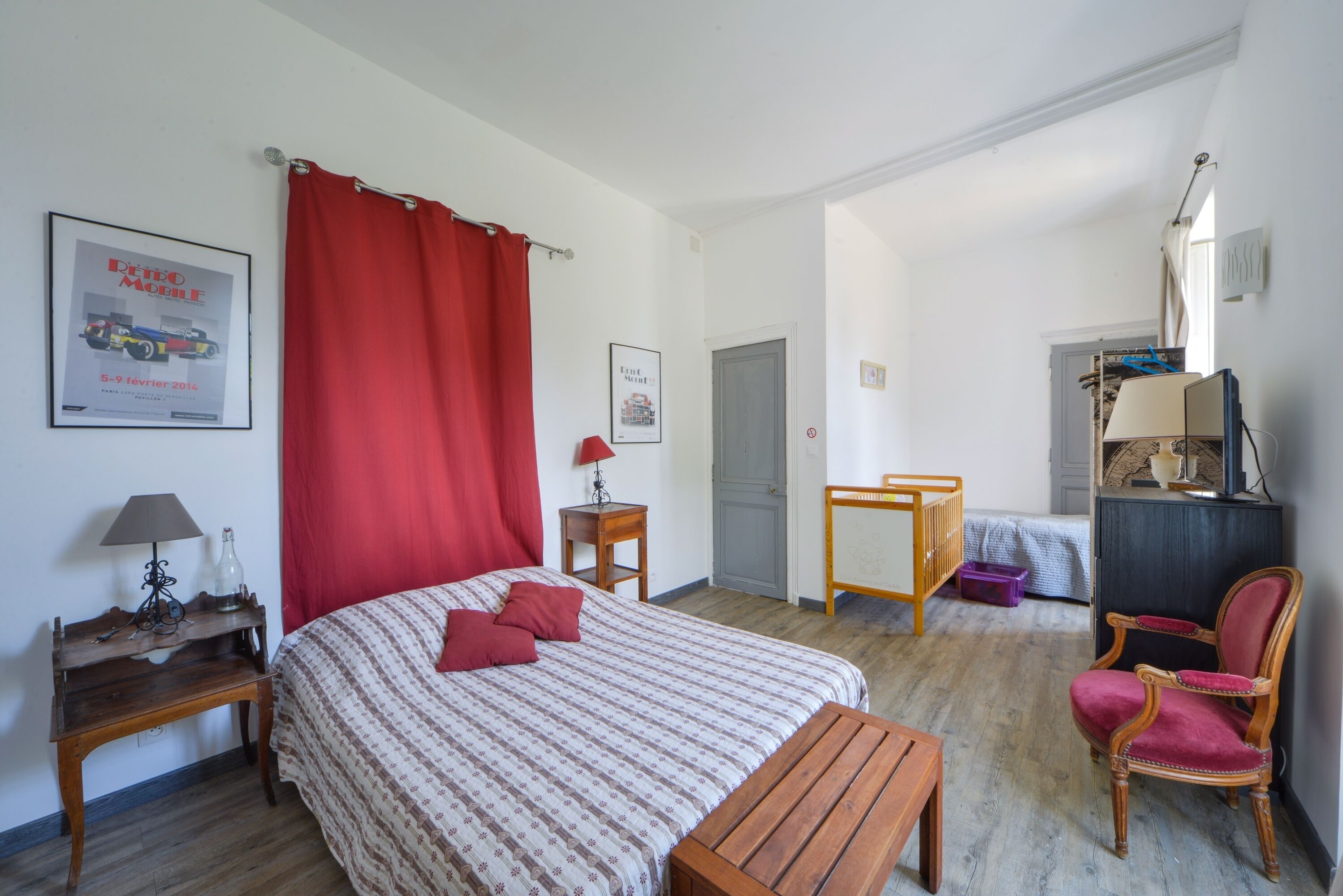 1 slaapkamer, een strijkplank/strijkijzer, gratis wifi