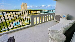 Property grounds - Breezy and cozy Studio with amazing ocean view (Luquillo)