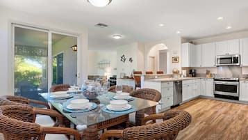 Condo, Multiple Beds, Patio, Garden View (Honu Harmony) | Dining
