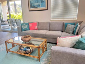 Condo, Multiple Beds, Patio, Garden View (Honu Harmony) | Living area