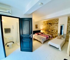 Comfort Double Room, 1 King Bed (First Floor) | Premium bedding, down comforters, individually decorated