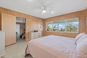 4 bedrooms, free WiFi, bed sheets - Ocean-View Beach Home Near St. Augustine | Flexible Living Spaces (St. Augustine)