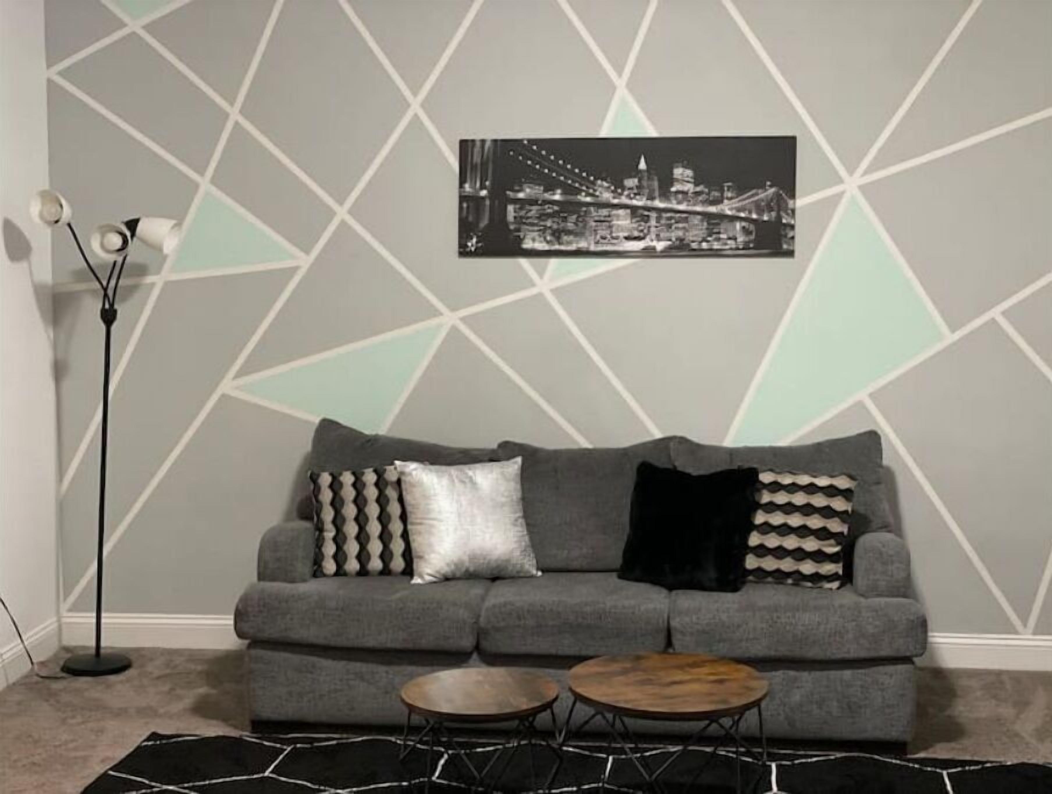 Stylish and Clean Downtown Apartment